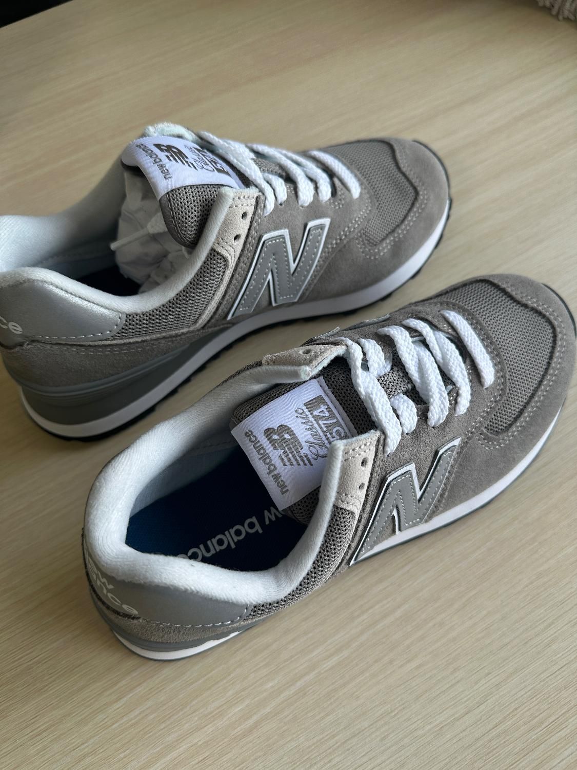 کفش new balance|کیف، کفش، کمربند|تهران, حصار بوعلی|دیوار