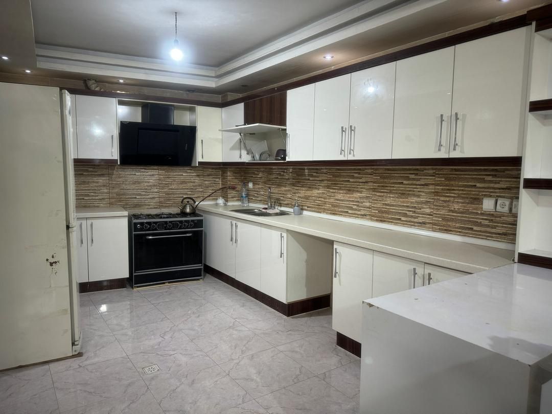 اجاره آپارتمان سوئیت منزل مبله چهار باغ نقش جهان|اجارهٔ کوتاهمدت آپارتمان و سوئیت|اصفهان, جوزدان الیادران|دیوار