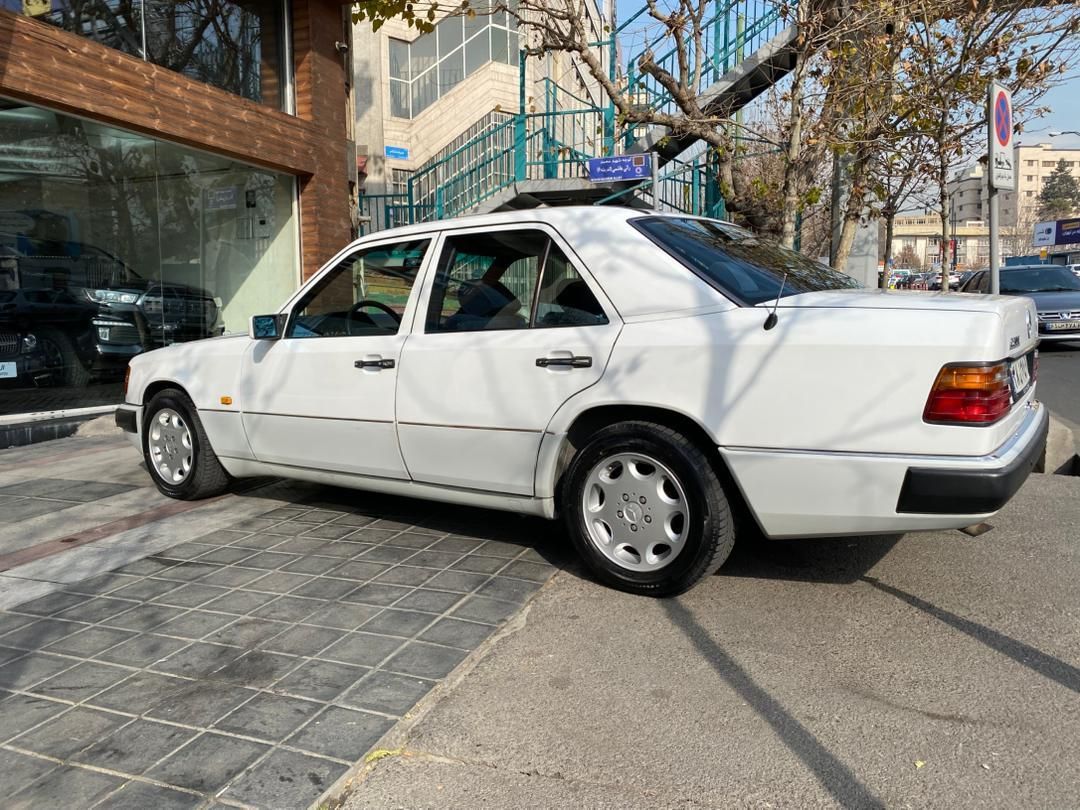 بنز ۲۳۰|خودرو سواری و وانت|تهران, عباس‌آباد|دیوار