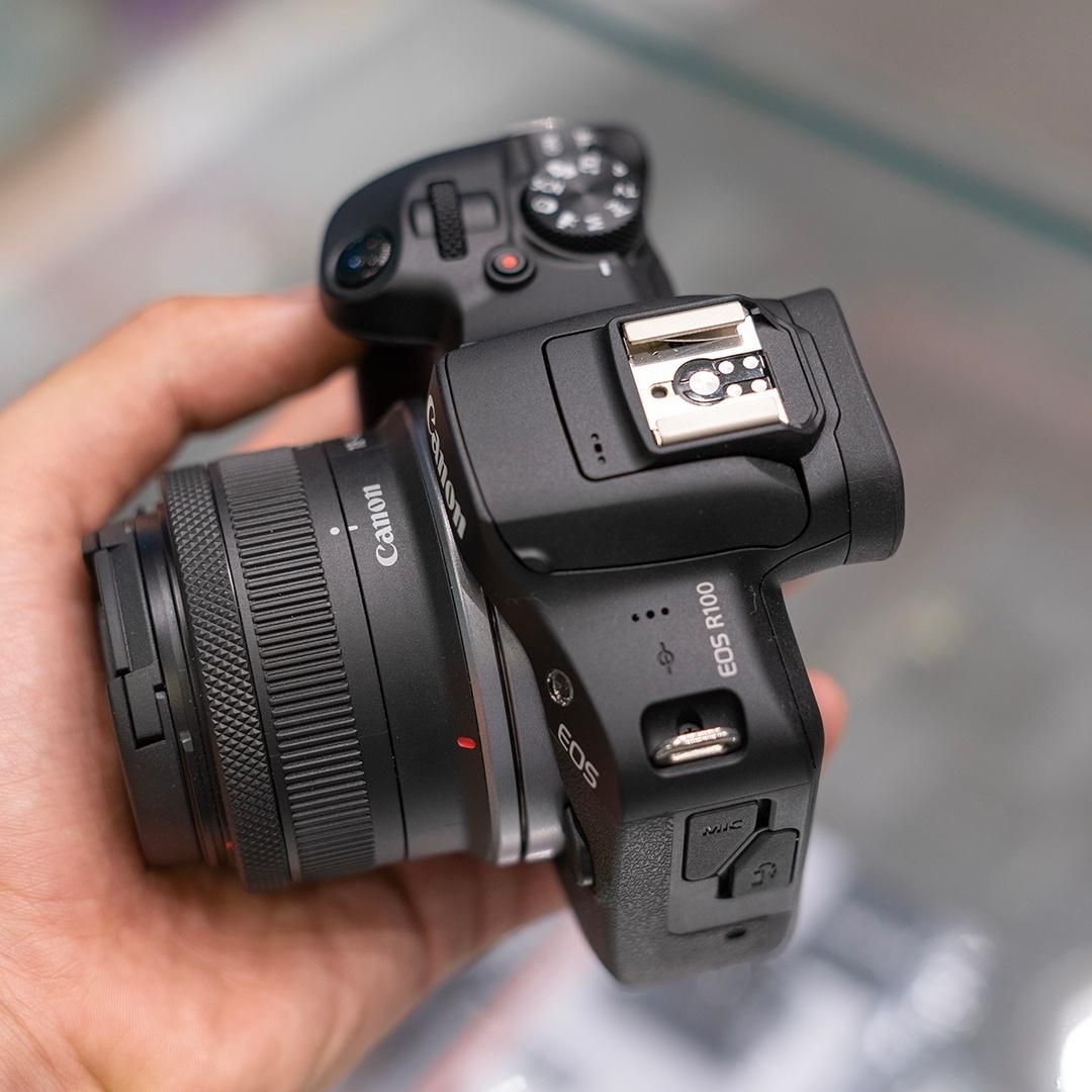 دوربین کانن Canon EOS R100 + 18-45mm اوپن باکس|دوربین عکاسی و فیلم‌برداری|تهران, فردوسی|دیوار
