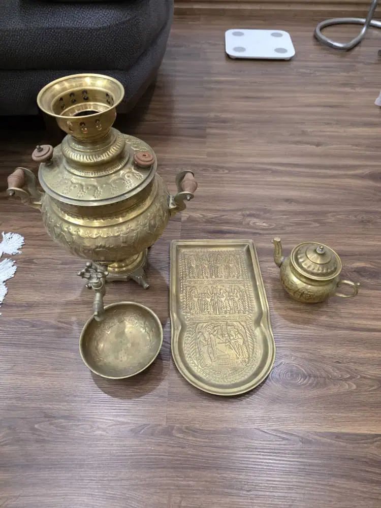 سماور ذغالی برنجی ۴ تکه|صنایع دستی و سایر لوازم تزئینی|رشت, گلسار|دیوار