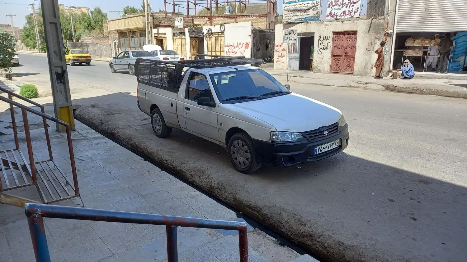 وانت بار زاهدان زابل وحومه همراه با کارگر|خدمات حمل و نقل|زاهدان, |دیوار