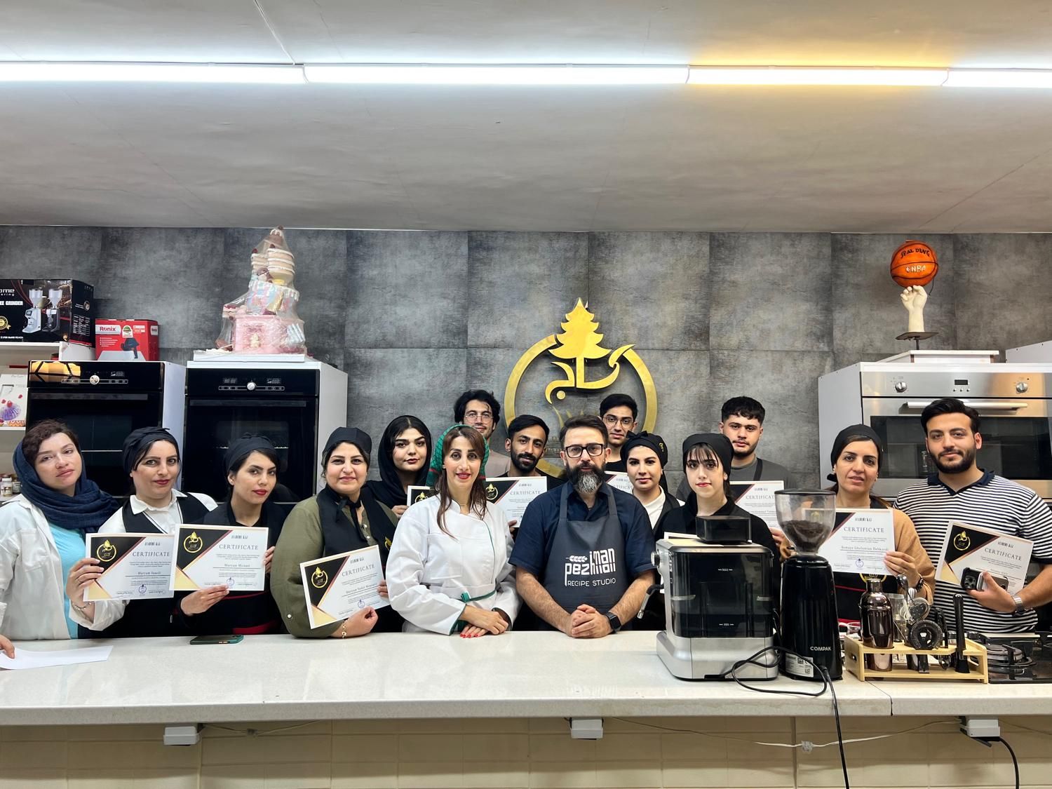 اموزش کافی شاپ/باریستا/بارتندر|خدمات آموزشی|اصفهان, احمدآباد|دیوار