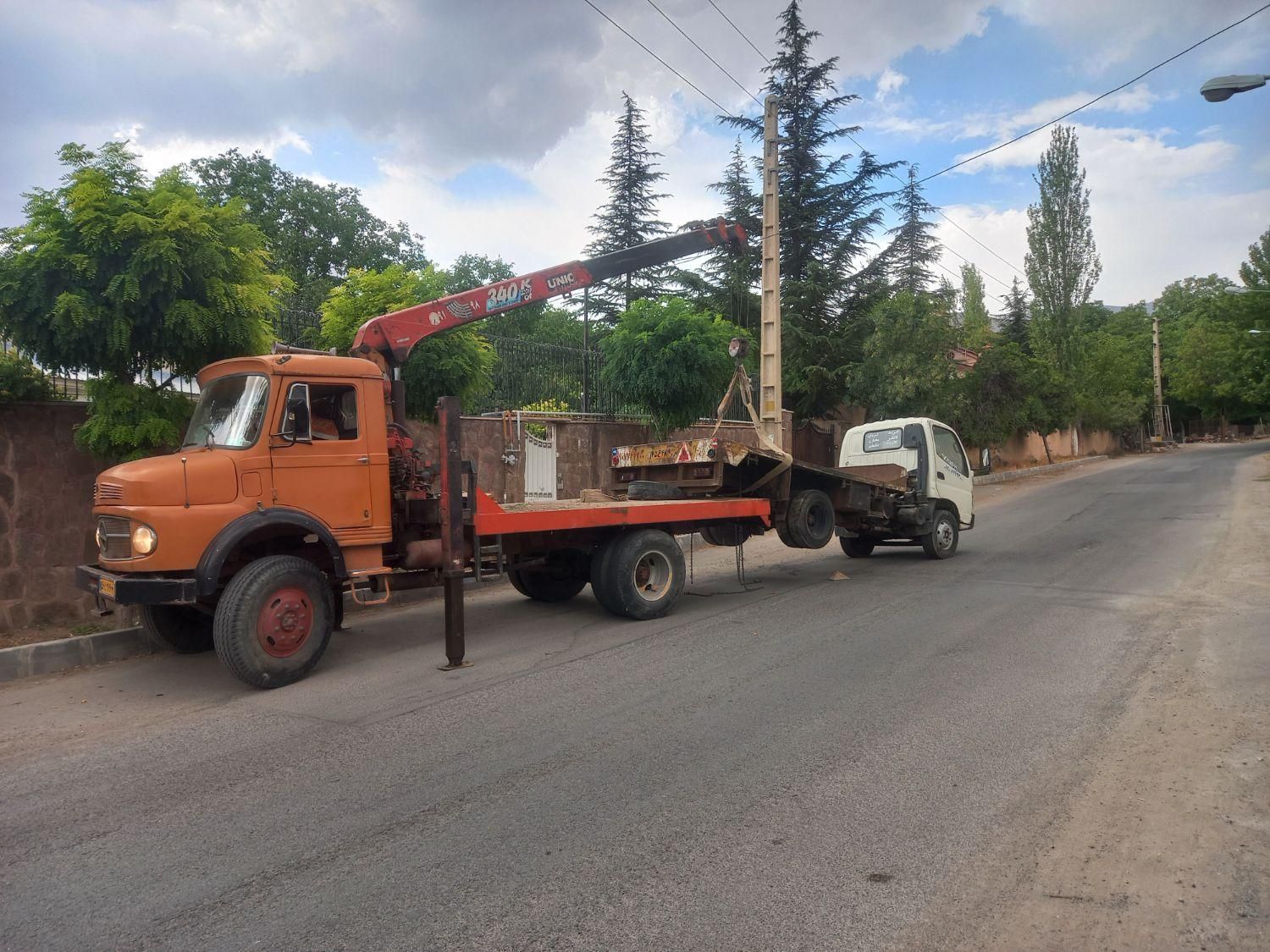 جرثقیل کفی حمل جابجایی|خدمات حمل و نقل|سنندج, |دیوار