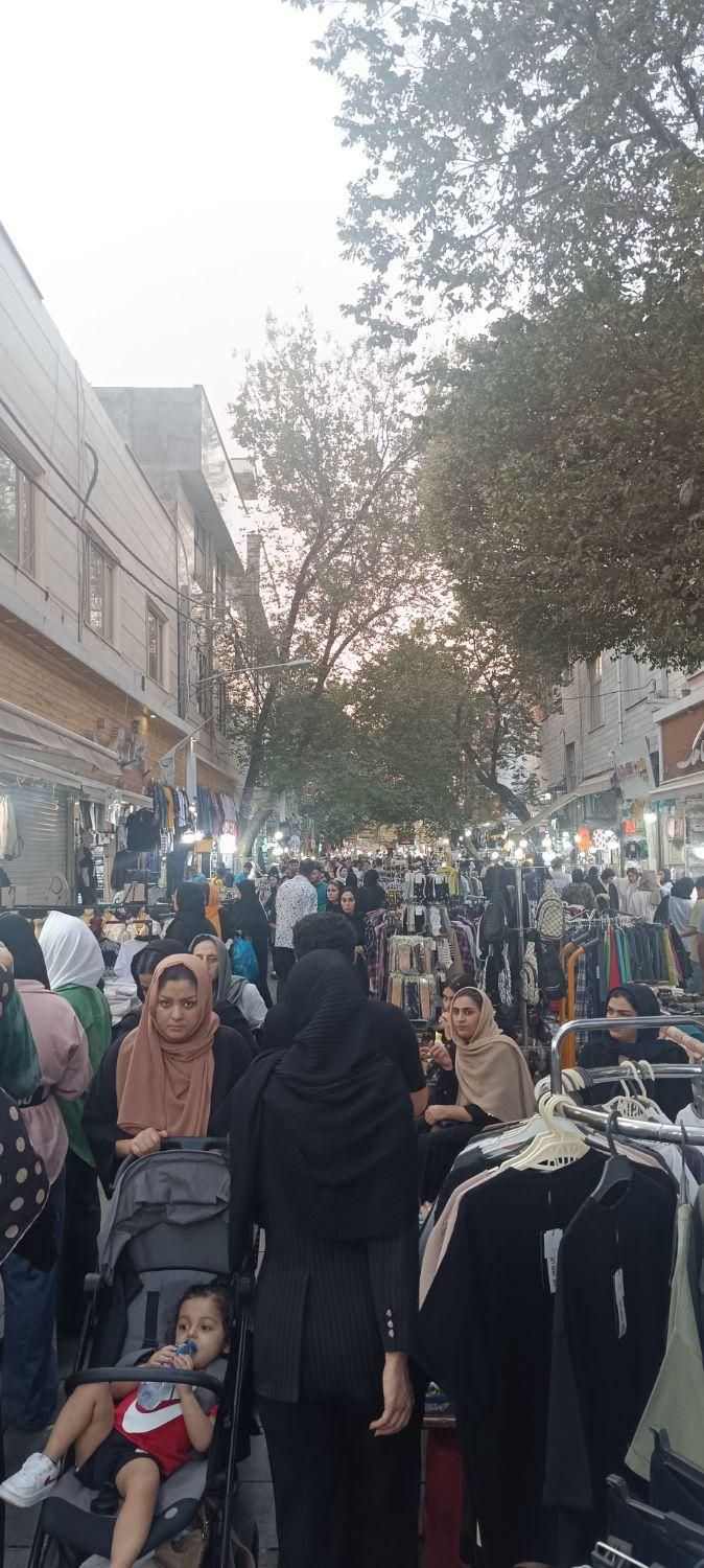 ۶مترزیرپله پشت بحربازاراحسانی|اجارهٔ مغازه و غرفه|تهران, عبدل‌آباد|دیوار