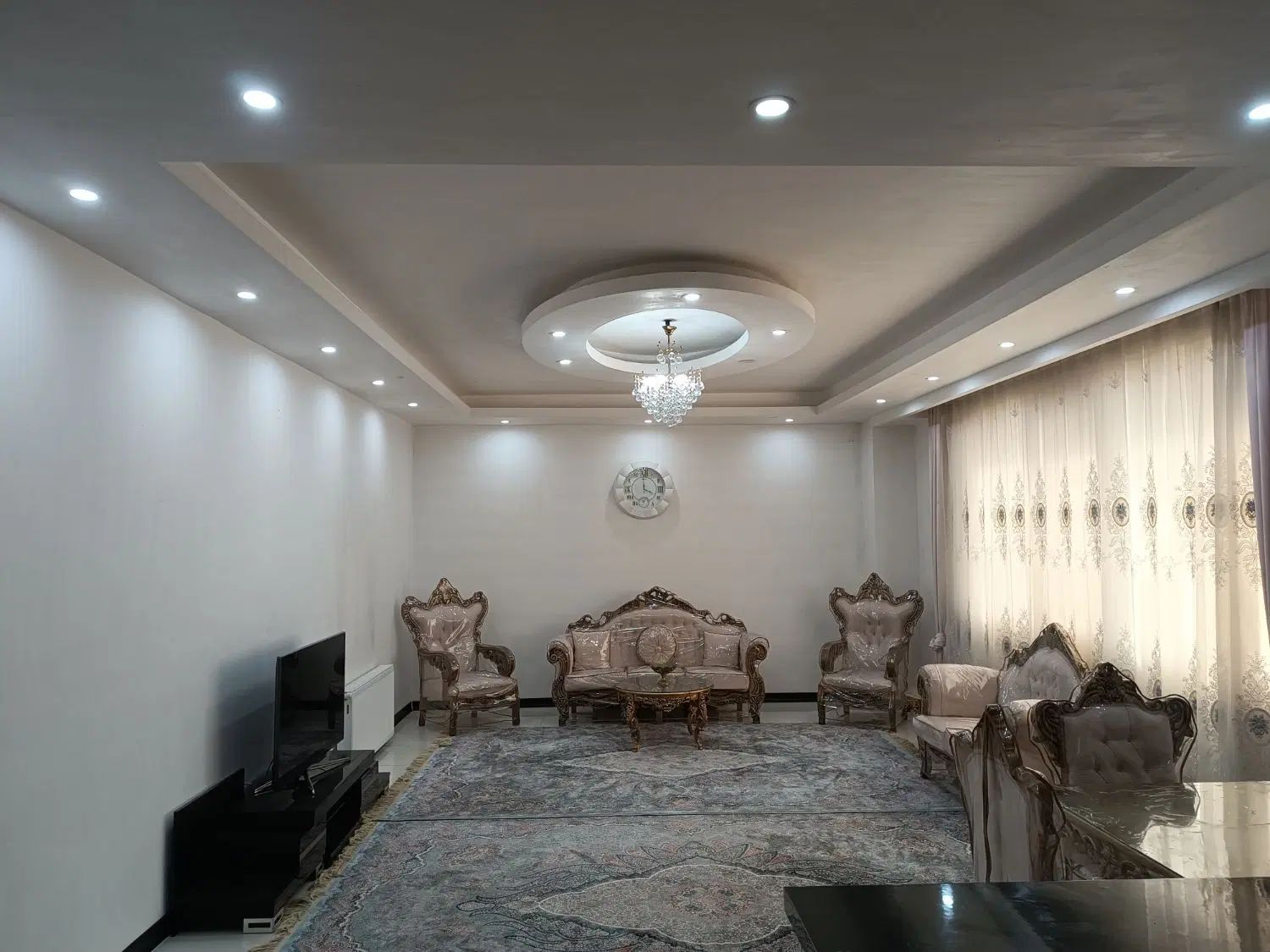 آپارتمان 92متری شیک.دوخواب با پارکینگ (فوری فروشی)|فروش آپارتمان|رباط‌کریم, رباط‌کریم|دیوار