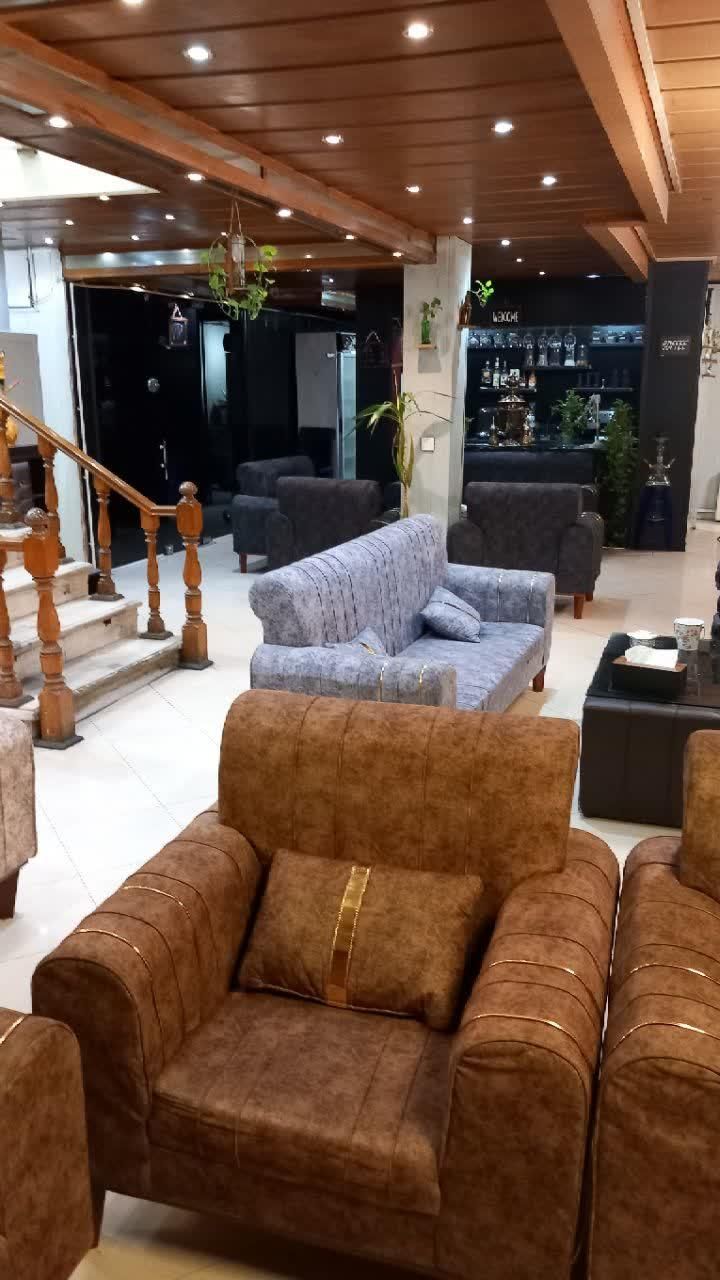 اجاره مغازه ۲۰۰ متری در ازگل|اجارهٔ مغازه و غرفه|تهران, ازگل|دیوار