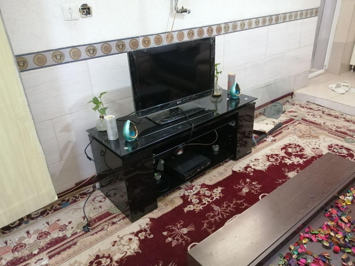 اجاره کوتاه مدت منزل مبله \خانه مبله\|اجارهٔ کوتاه‌مدت آپارتمان و سوئیت|شیراز, آبیاری|دیوار