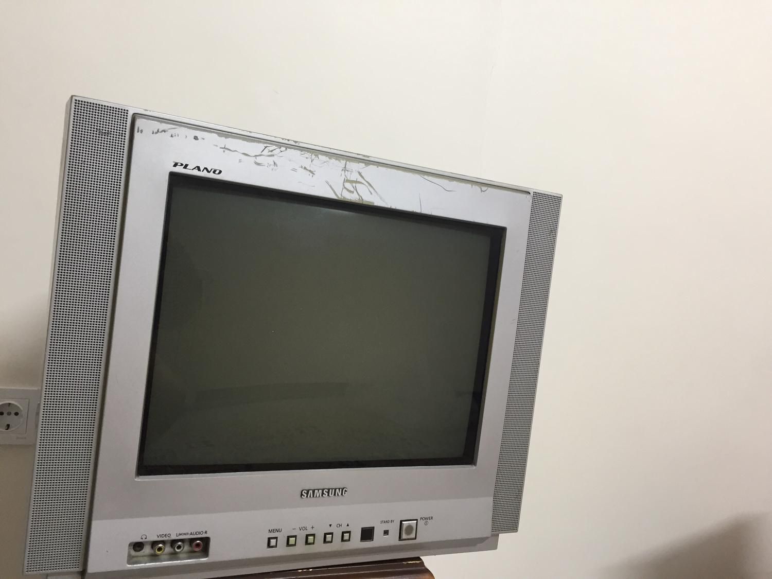 تلویزیون ۱۴ اینچ سامسونگ|تلویزیون و پروژکتور|ری, دیلمان|دیوار