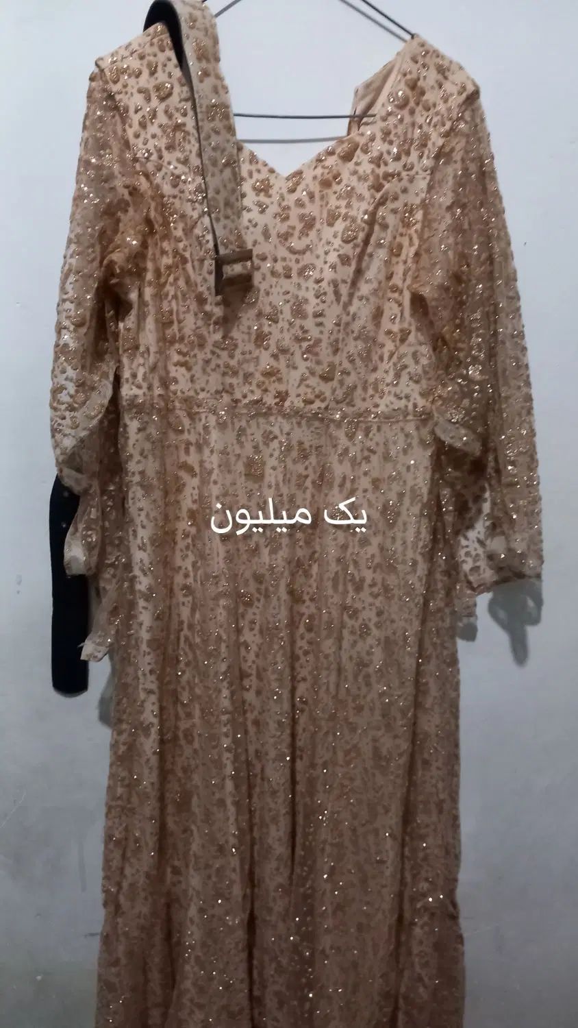 لباس مجلسی|لباس|مشهد, شهرک شهید باهنر|دیوار