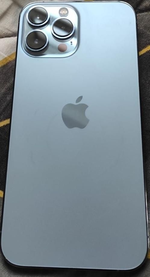 اپل iPhone 13 Pro Max با حافظهٔ ۲۵۶ گیگابایت|موبایل|مشهد, امامیه|دیوار