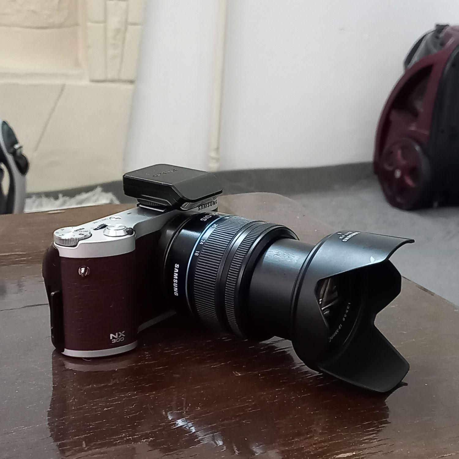 دوربین بدون آینه Samsung NX300|دوربین عکاسی و فیلم‌برداری|تهران, شهرک غرب|دیوار