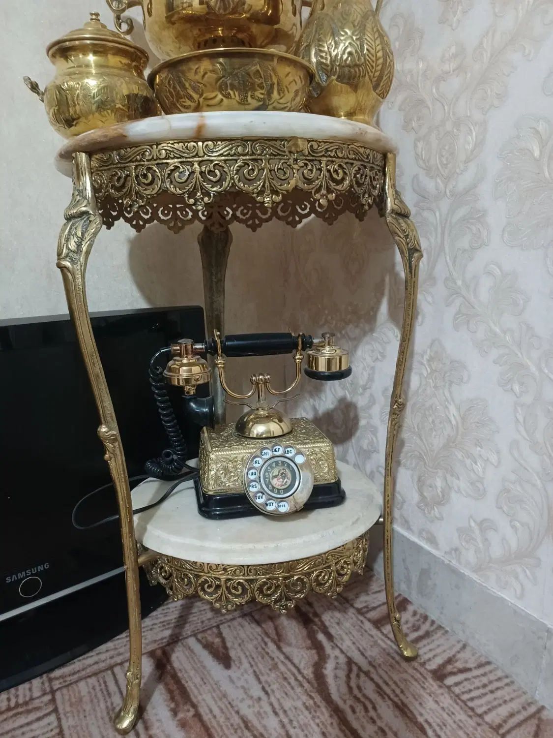 میز سماوری برنجی|صنایع دستی و سایر لوازم تزئینی|تهران, نعمت‌آباد|دیوار