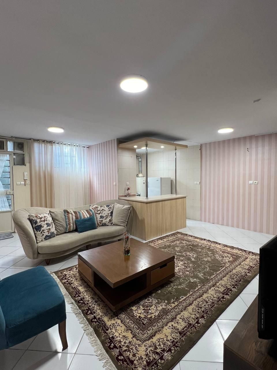 اجاره روزانه ملک دربستی / دنج و راحت و امن|اجارهٔ کوتاه‌مدت آپارتمان و سوئیت|تهران, مجیدیه|دیوار