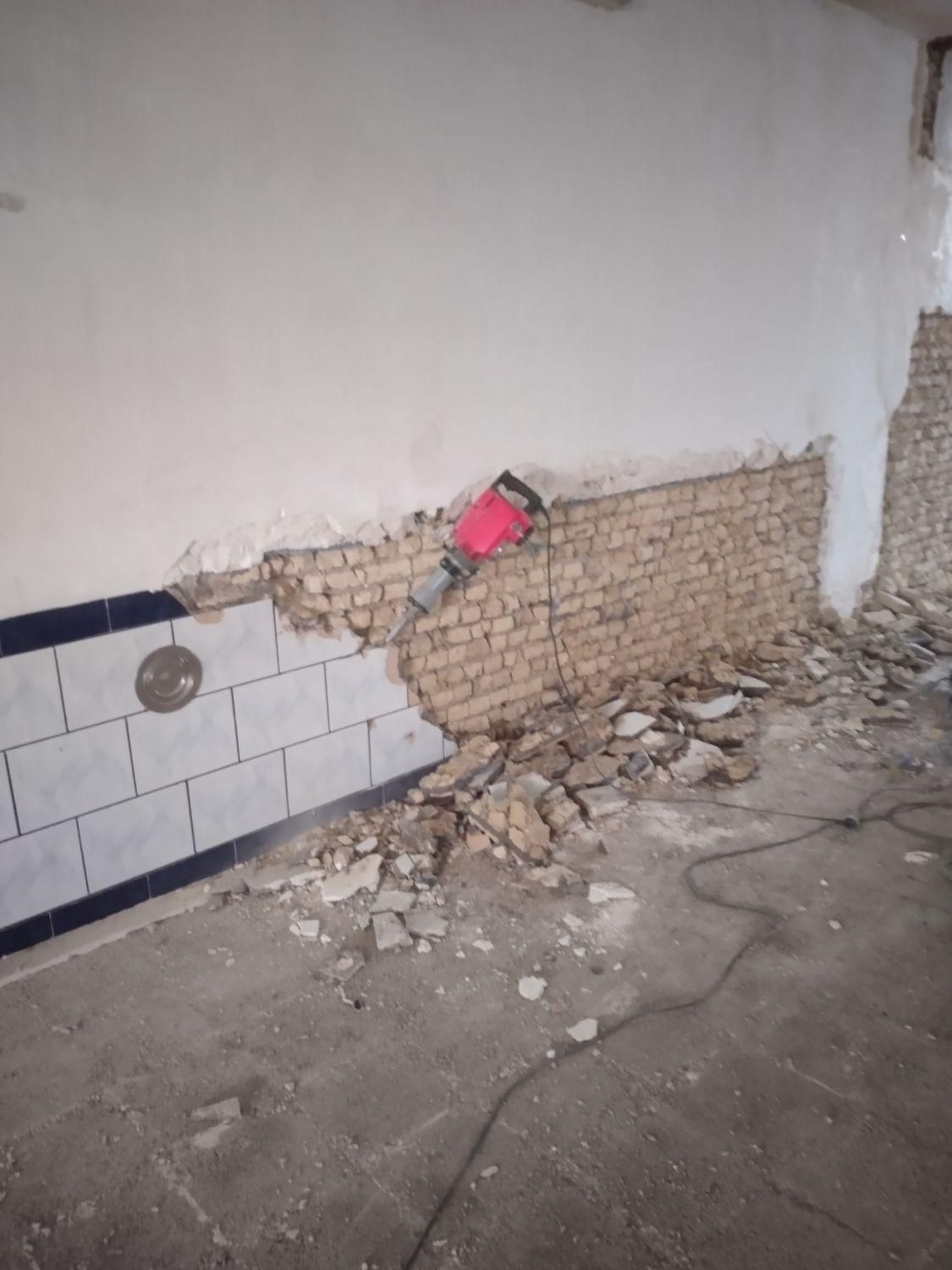 تخریب کلی و جزئی با نازلترین قیمت|خدمات پیشه و مهارت|اندیمشک, |دیوار