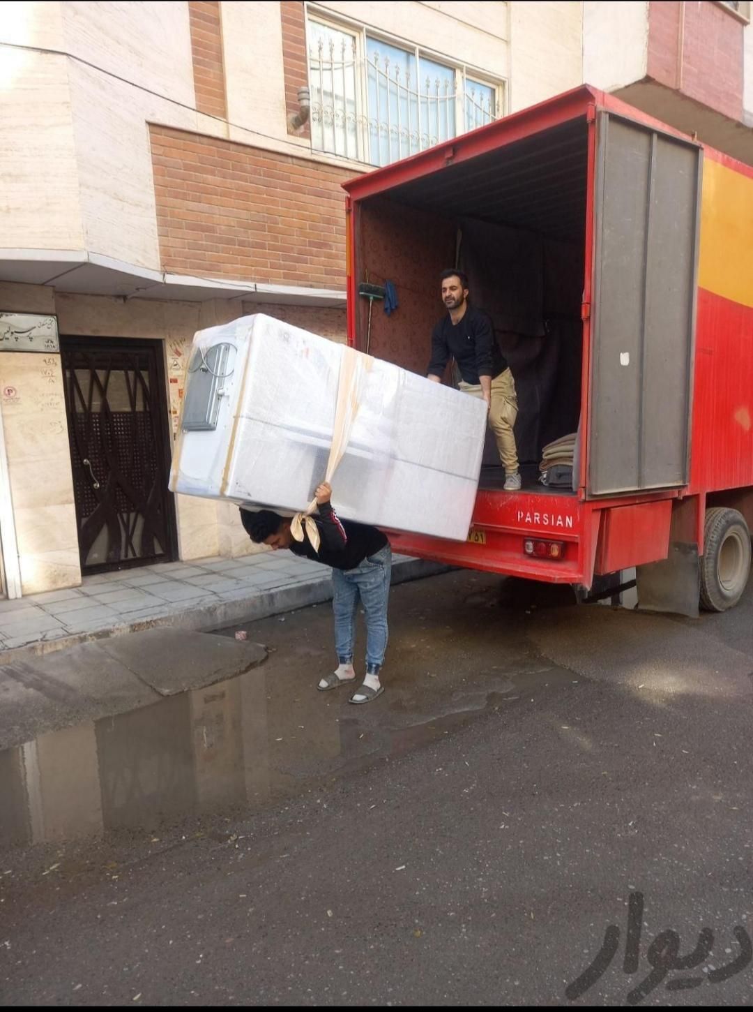 خدمات باربری وجابجایی با کارگر ماهر و بسته بندی|خدمات حمل و نقل|کرمانشاه, |دیوار