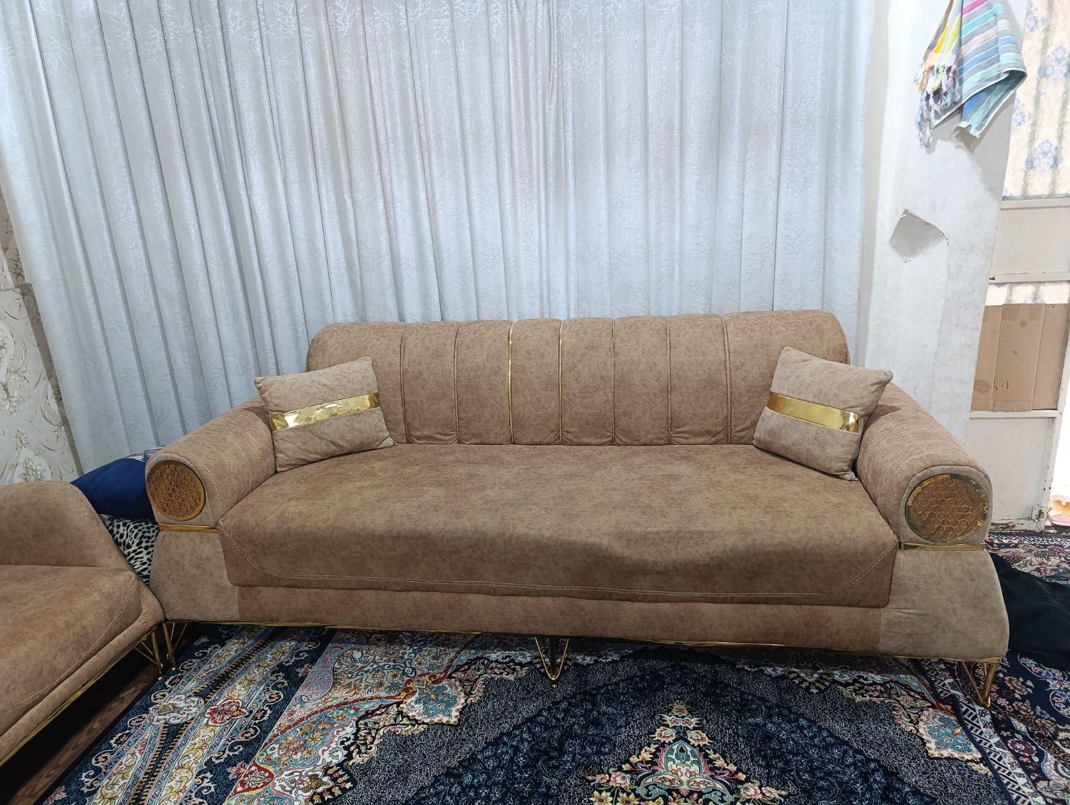 مبل ۷نفره چستر|مبلمان خانگی و میز عسلی|اهواز, حصیرآباد|دیوار