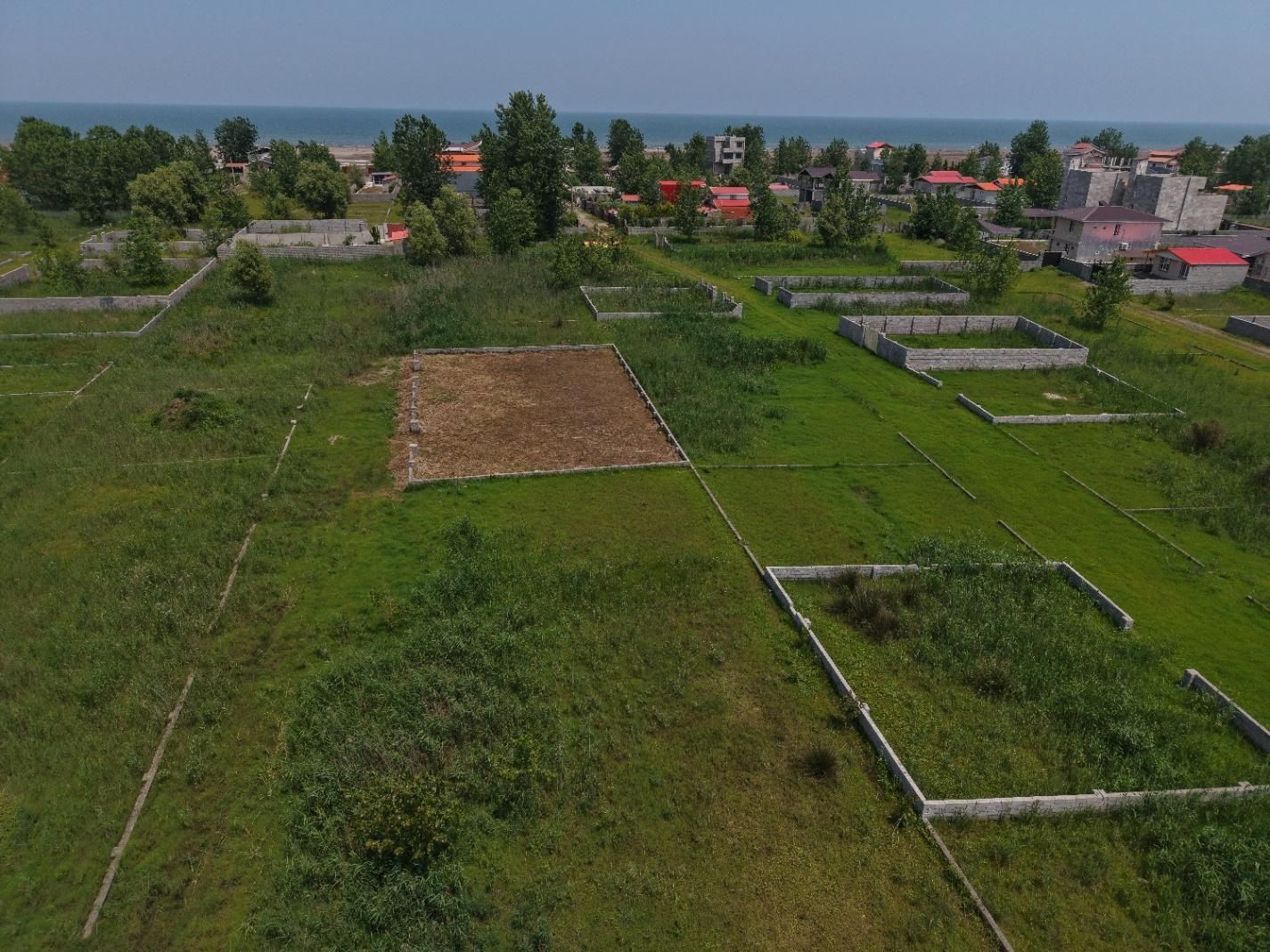 زمین ساحلی 2قطعه کنارهم بافت مسکونی مناسب ویلاسازی|فروش زمین و ملک کلنگی|رشت, کوی طالقانی|دیوار