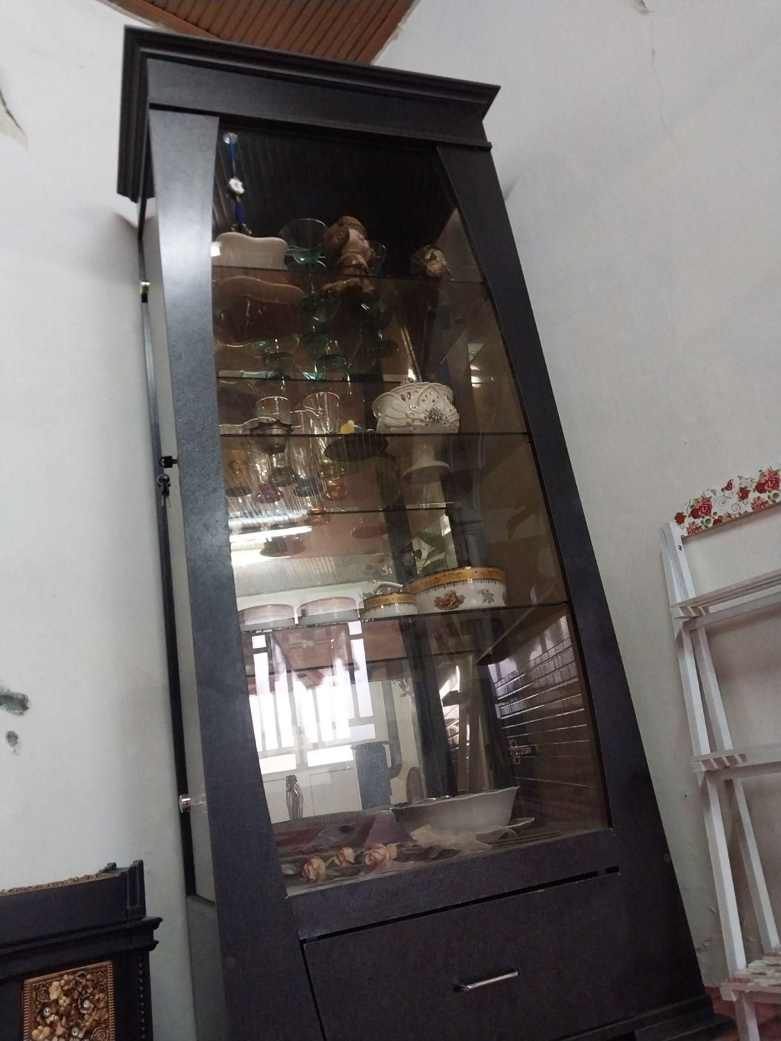 بوفه سالم 4 طبقه|بوفه، ویترین، کنسول|رضوانشهر, |دیوار