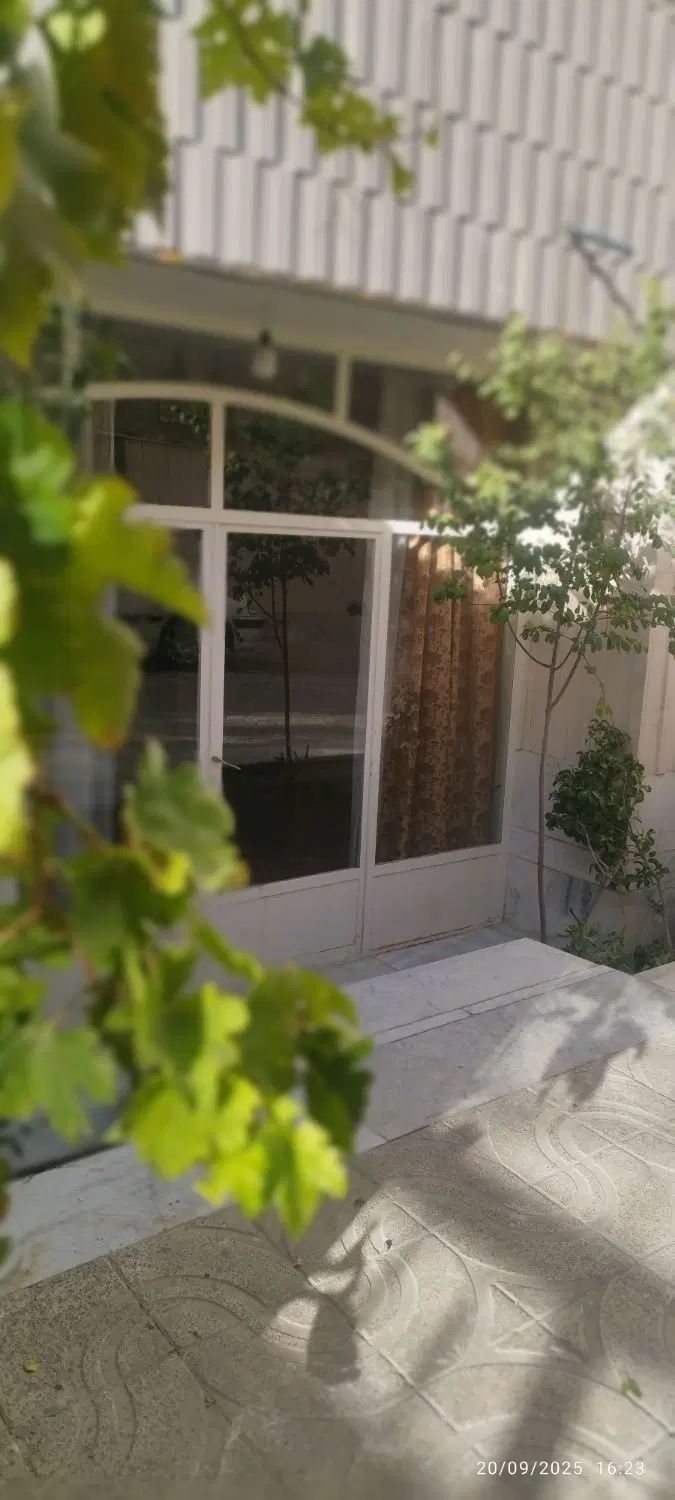 اجاره مسکونی|اجارهٔ آپارتمان|اصفهان, جنیران (لادان)|دیوار