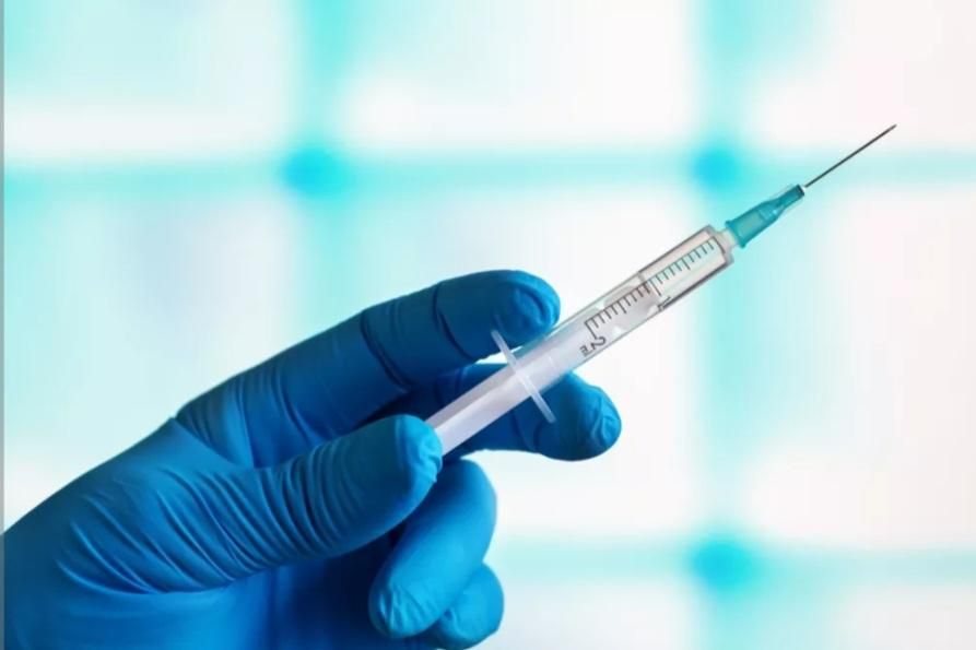 خدمات پرستاری تزریقات سرم آمپول سونداژ تامپون بخیه|خدمات آرایشگری و زیبایی|قم, زنبیل آباد|دیوار