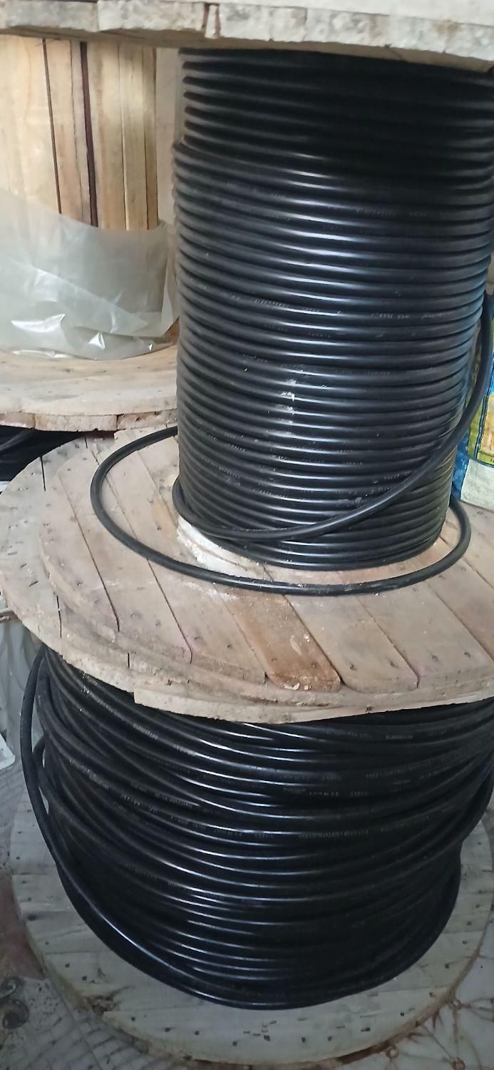 انواع کابل و تجهیزات برقی قیمت عمده|عمدهفروشی|خرمشهر, |دیوار