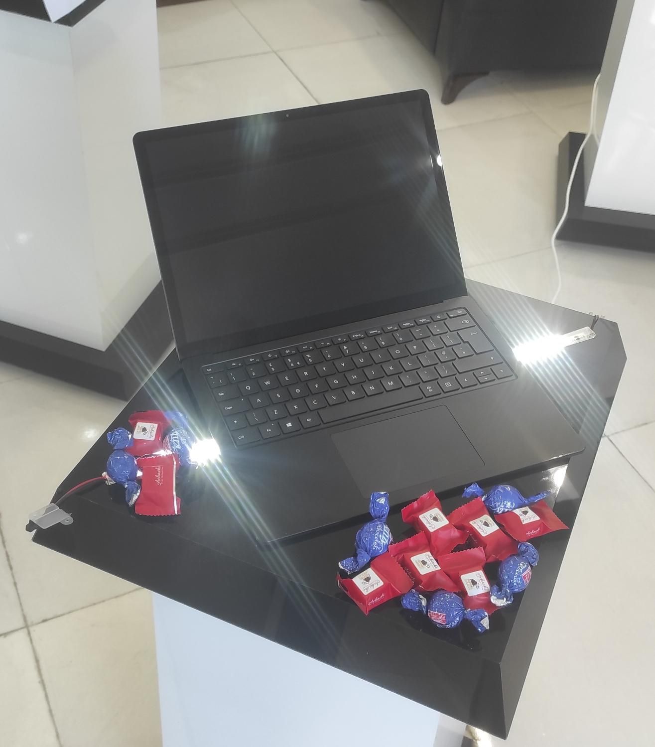لپتاپ شیک سرفیس(لمسی)نازک و باریک i5-i7 رم32|رایانه همراه|یزد, |دیوار