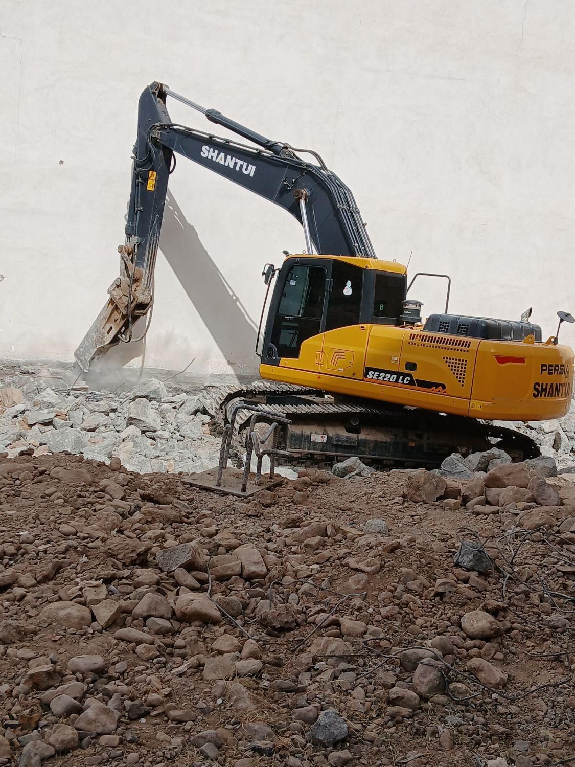 تخریب ساختمان|خدمات پیشه و مهارت|نظرآباد, نظرآباد|دیوار