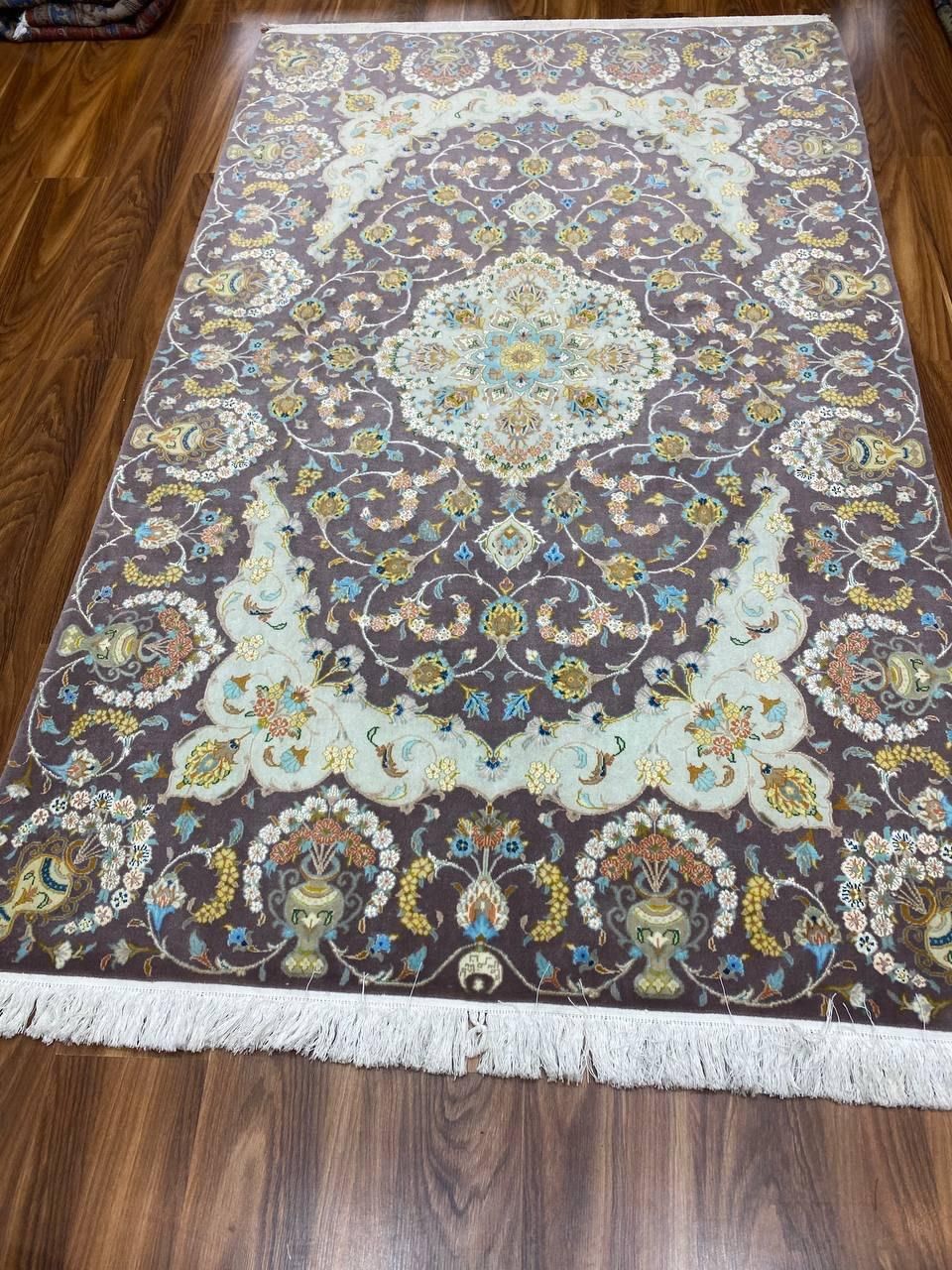 یک تخته قالیچه ۳ متری کاشان کرک و گل ابریشم|فرش|تهران, بازار|دیوار
