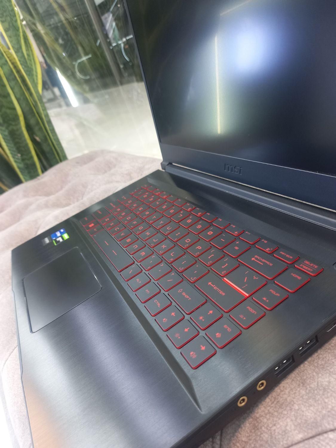 Msi Stealth طلای سیاه|رایانه همراه|اصفهان, مفتح|دیوار