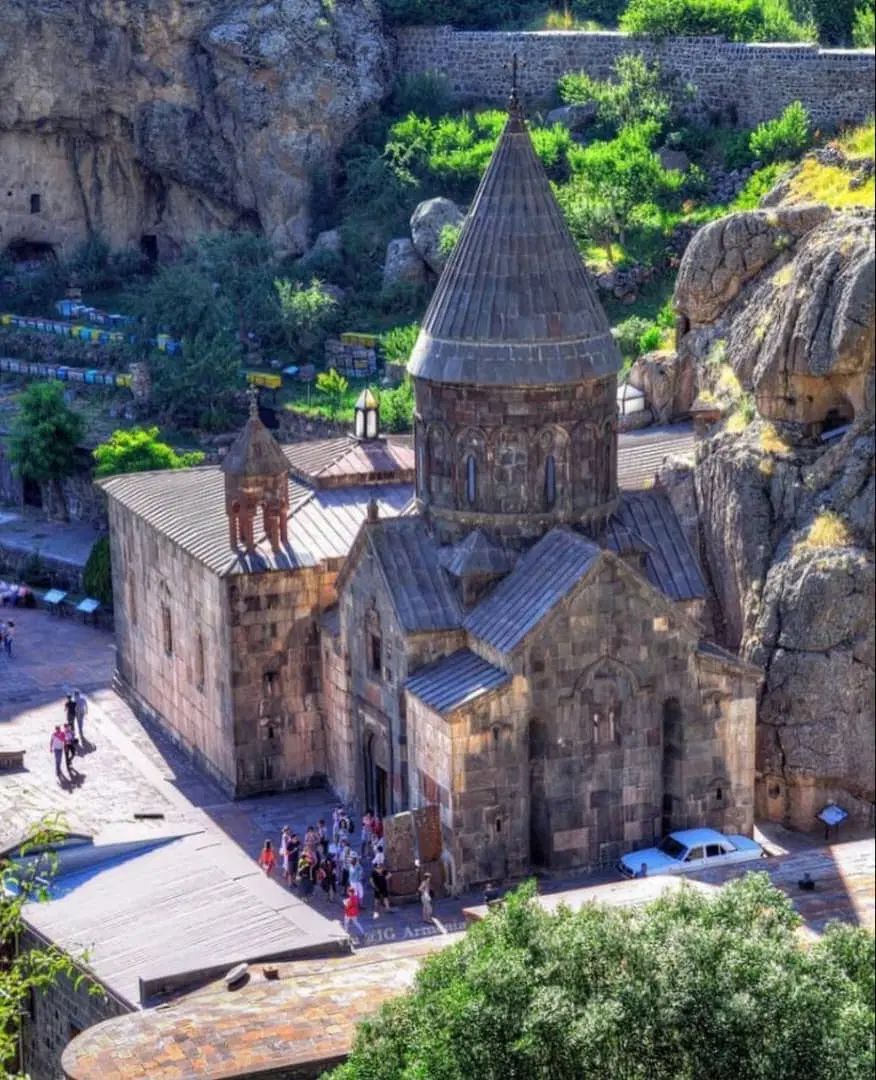 آفر تور گروهی ارمنستان ۱۲ شهریور دیدار با رونالدو|تور و چارتر|تهران, صادقیه|دیوار