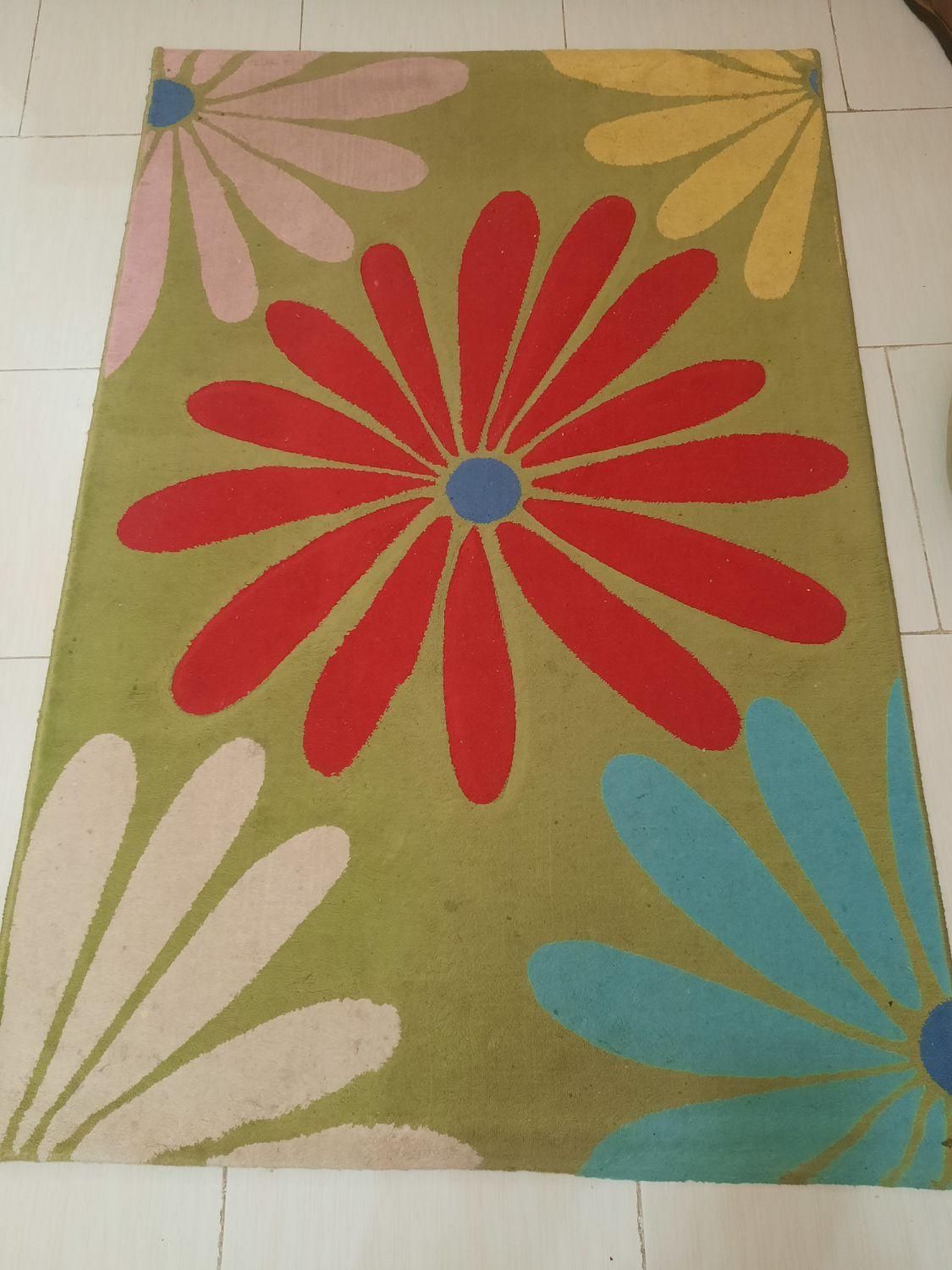 فرش فانتزی یک در یک و نیم متری|فرش|رشت, منظریه|دیوار