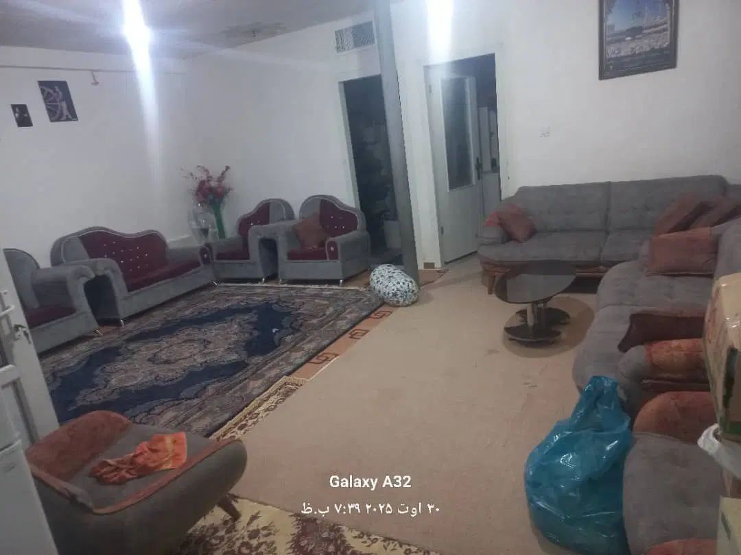 اجاره خانه ویلایی همکف ۱۰۰ متر|اجارهٔ خانه و ویلا|کرج, گلشهر|دیوار