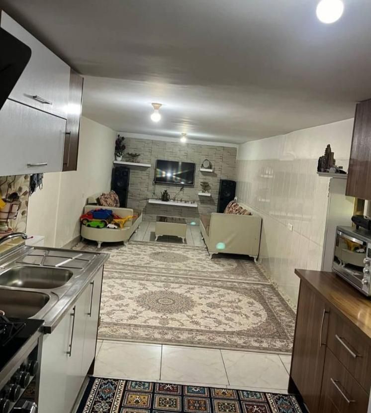 ۶۳ متر/زنبق/نیکان ۲/سند دار تخلیه|فروش آپارتمان|کهریزک, |دیوار