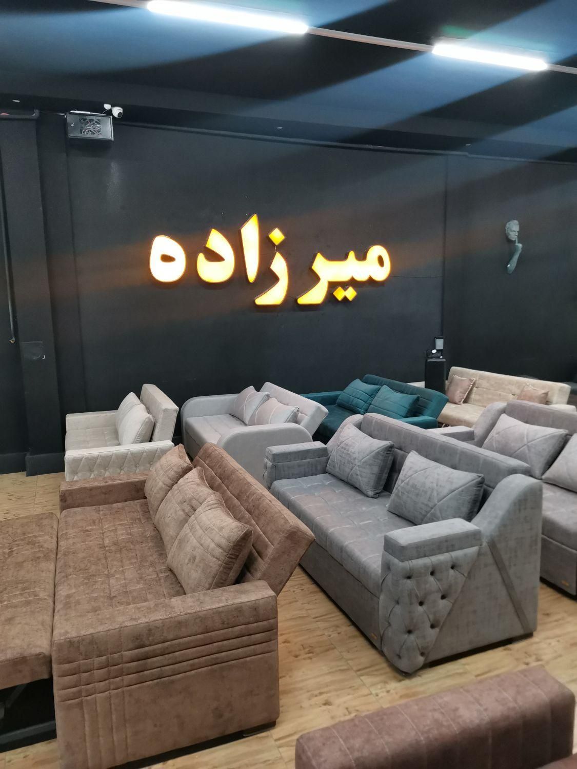 مبل میرزاده تختشو راحتی تخت شو ال تختخوابشو 1403|مبلمان خانگی و میز عسلی|مشهد, الهیه|دیوار