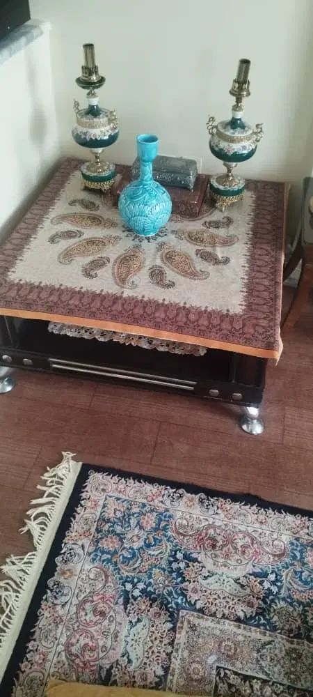 مبل ومیزوسط دونفر باسه نفره|مبلمان خانگی و میز عسلی|تهران, جی|دیوار