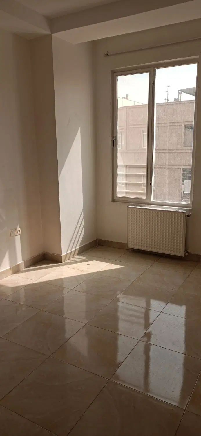 آپارتمان ۸۴متری‌.لوکیشن‌آس|اجارهٔ آپارتمان|کرج, کارخانه قند|دیوار