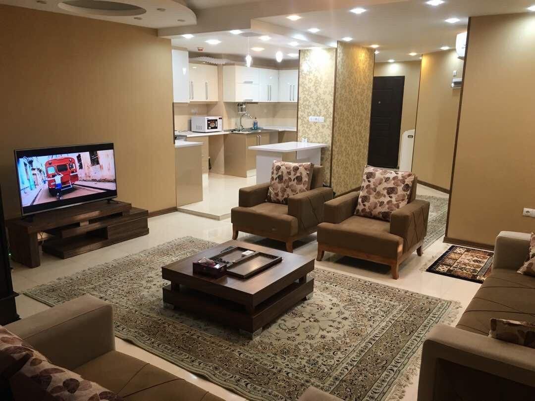 اجاره هتل آپارتمان/آپارتمان مبله/خونه ویلایی|اجارهٔ کوتاهمدت آپارتمان و سوئیت|شیراز, زند|دیوار