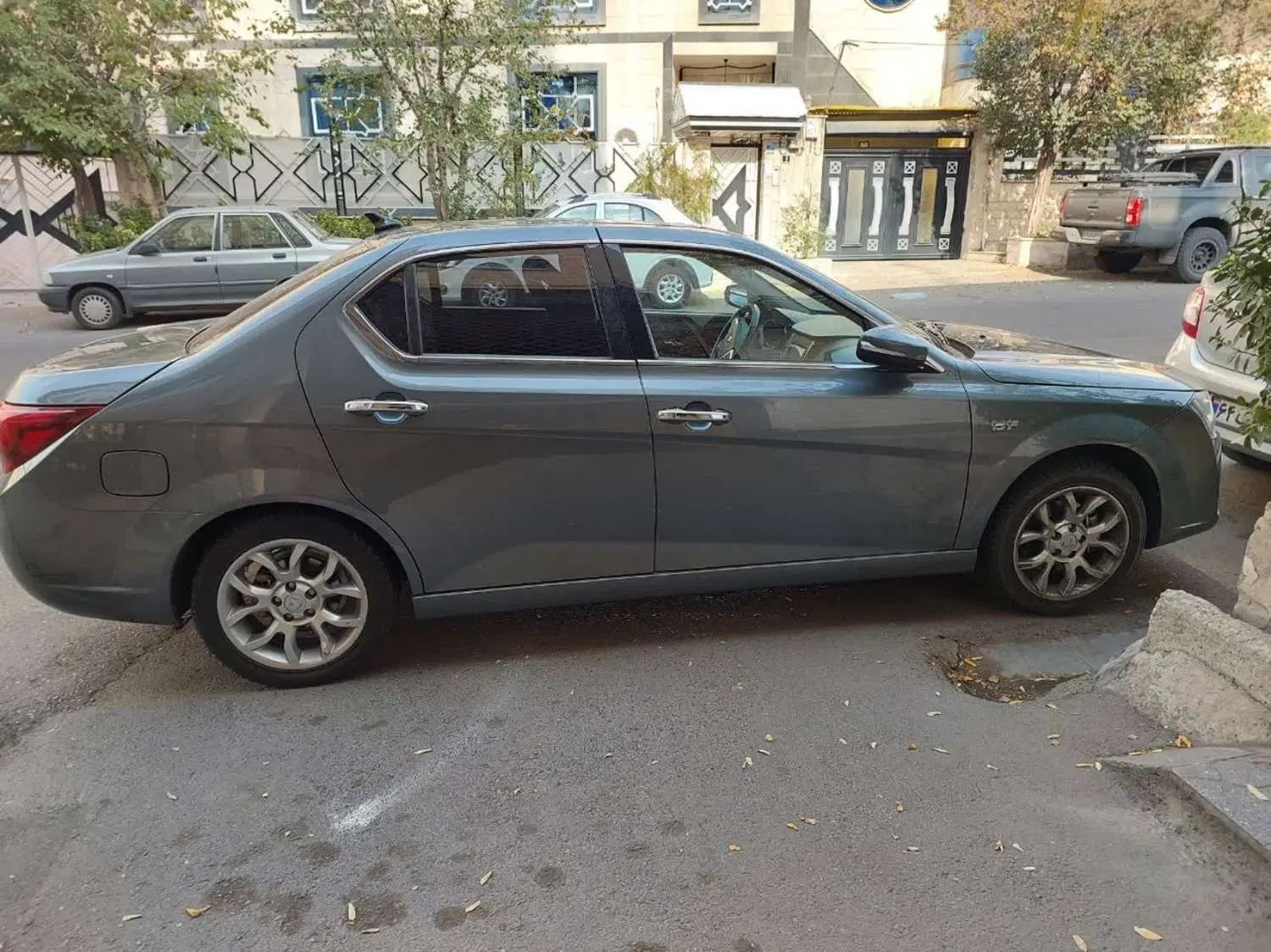دنا پلاس اتوماتیک  توربو شارژ تیپ2 بیرنگ|خودرو سواری و وانت|تهران, شهرآرا|دیوار