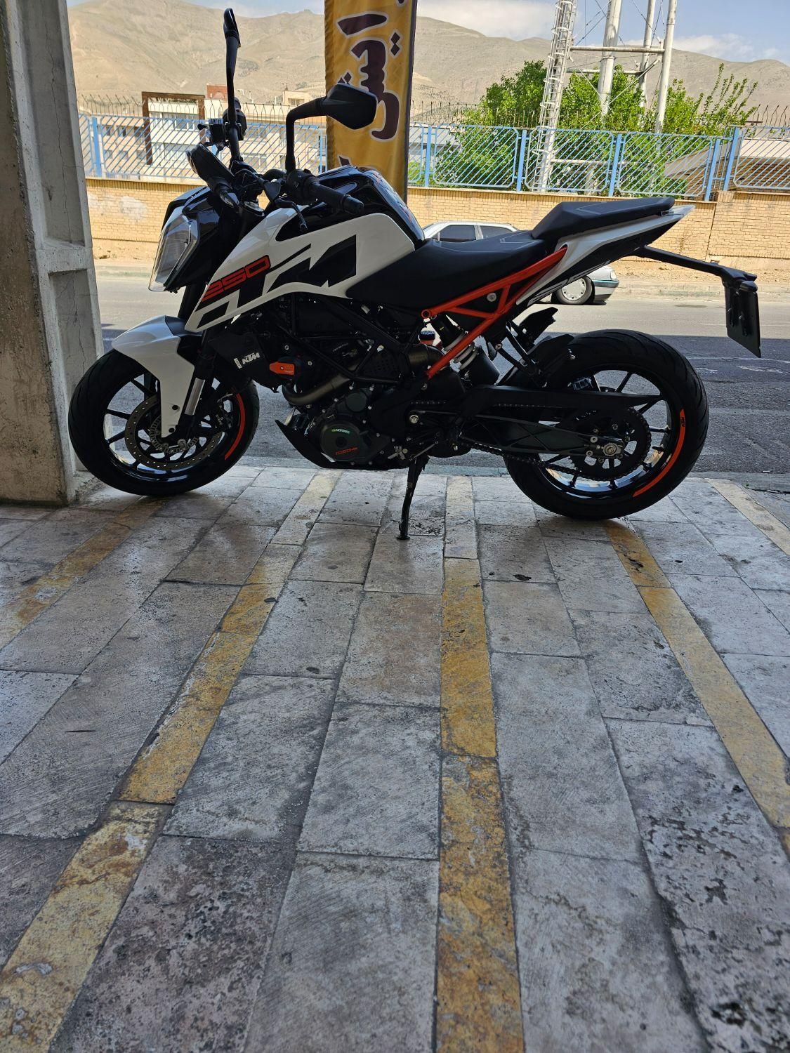 ktm Duke 250 مدل ۱۴۰۱ صفر|موتورسیکلت|تهران, آبشار تهران|دیوار