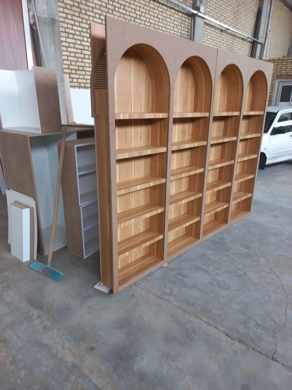 نیروی کار برای دکوراسیون داخلی (کابینت کمد دکور )|استخدام صنعتی، فنی، مهندسی|قم, بنیاد|دیوار