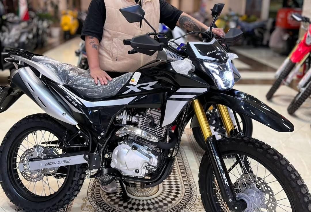 تریل ادونچر فلات xr 250 دومینار رالی روان nh crf|موتورسیکلت|تهران, امیرآباد|دیوار