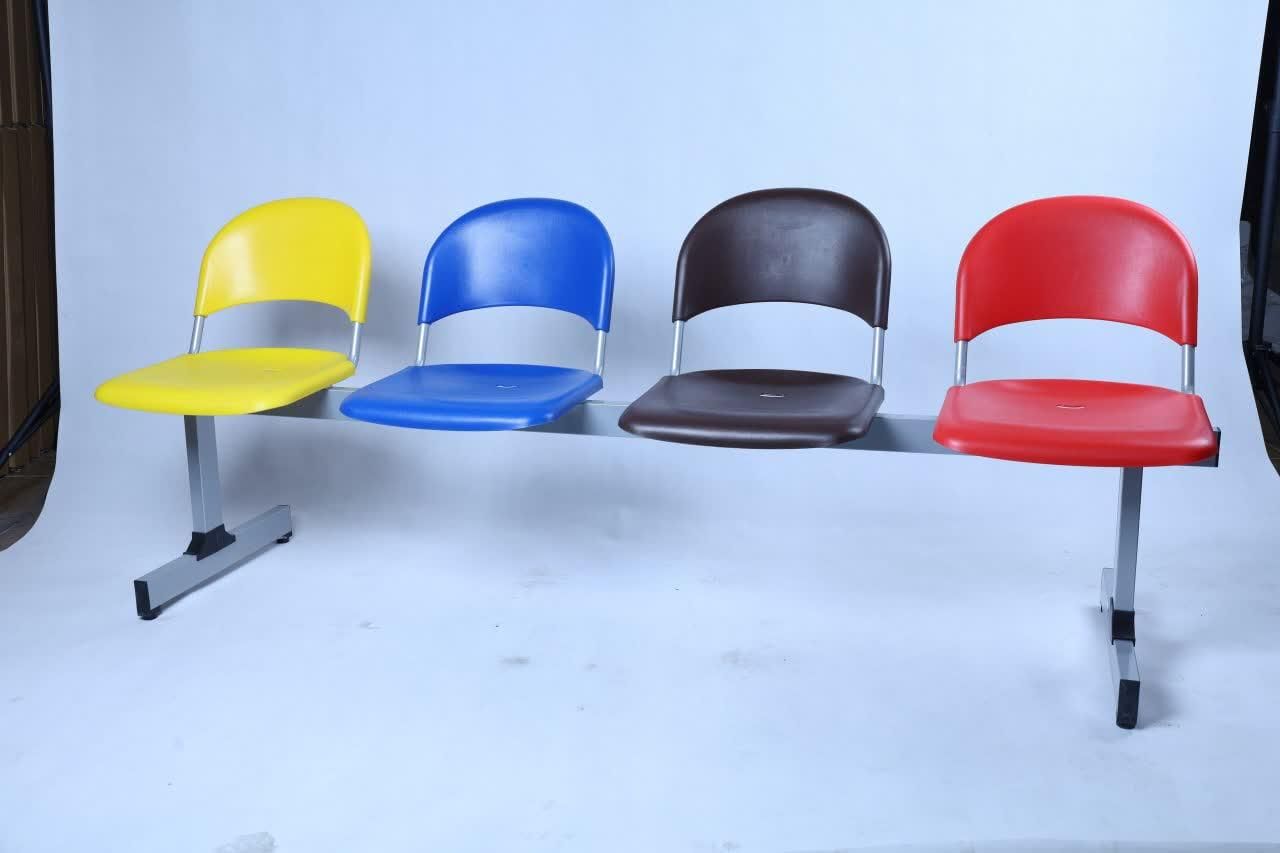 صندلی انتظار نیمکتی در رنگبندی متنوع|صندلی و نیمکت|نجفآباد, یزدانشهر|دیوار