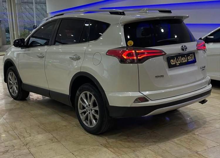 اجاره خودرو تویوتا رافور|خودرو اجاره‌ای|تهران, بازار|دیوار