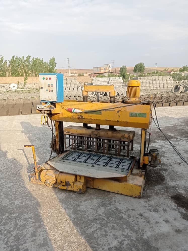 بلوک زن جدول زن ترک سنگفرش زن خط تولید سنگ مصنوعی|ماشین‌آلات صنعتی|خاوران, |دیوار