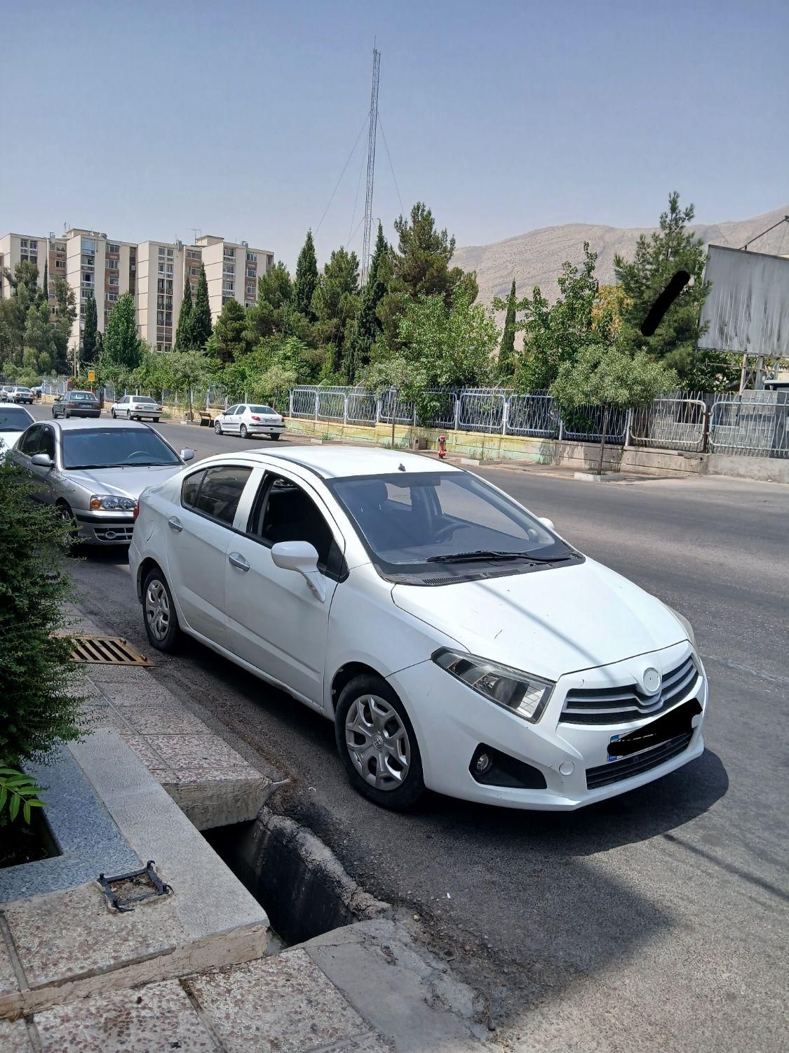 برلیانس H230 دنده‌ای، مدل ۱۳۹۶|خودرو سواری و وانت|شیراز, تاچارا|دیوار