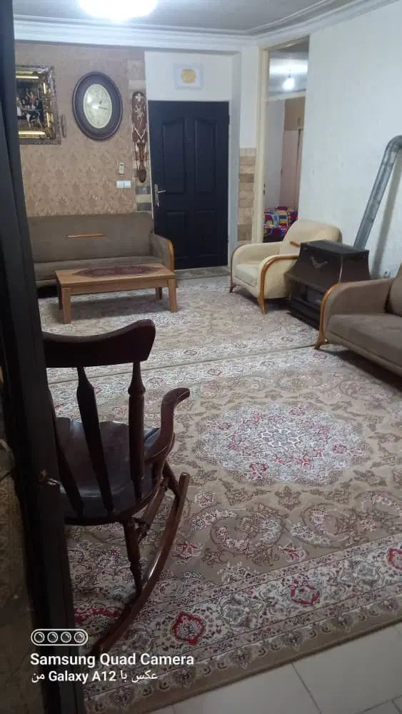 اجاره آپارتمان ۷۰متری نزدیک مترو شهرک بنفشه|اجارهٔ آپارتمان|کرج, اکبرآباد|دیوار