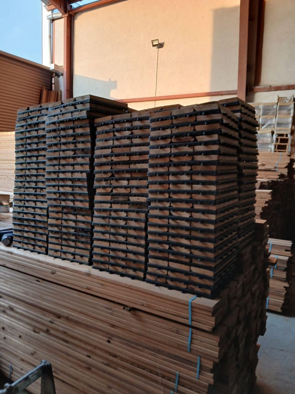 ترموود لمبه چوب روسی ترمود ترمو نراد روسی تایل پنل|عمده‌فروشی|تهران, خاوران|دیوار