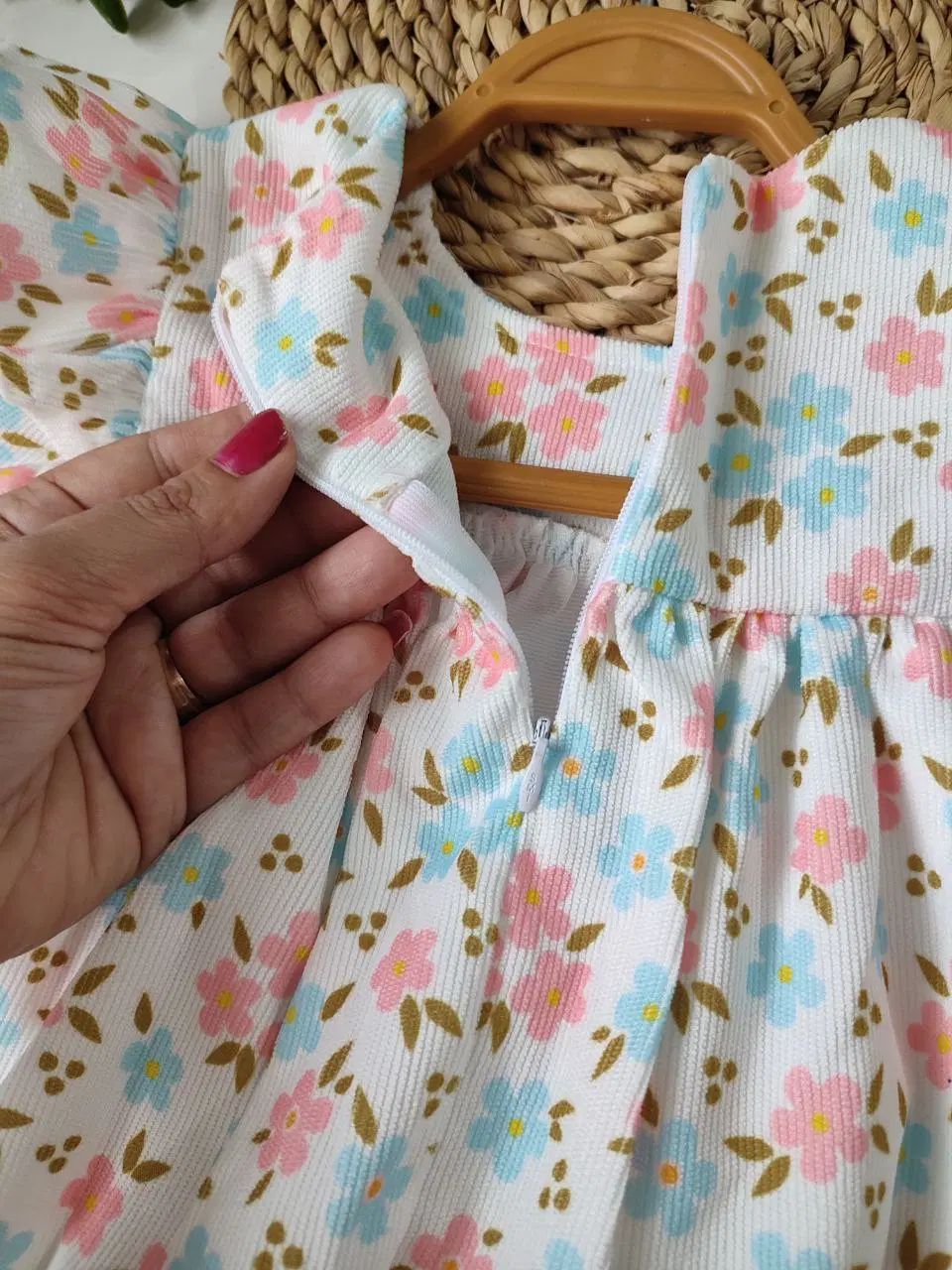 پیراهن نقلی گل بهار|کفش و لباس بچه|رشت, جماران|دیوار