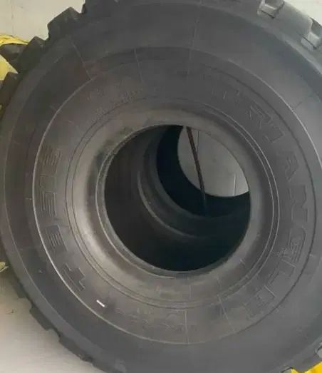 لاستیک لودر برند تریانگل 23.5|قطعات یدکی و لوازم جانبی|تهران, دهقان|دیوار